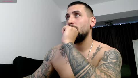 Dylan online show from May 26, 7:37 am