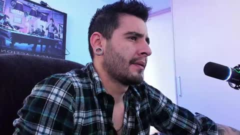  -         online show from February 11, 6:22 pm