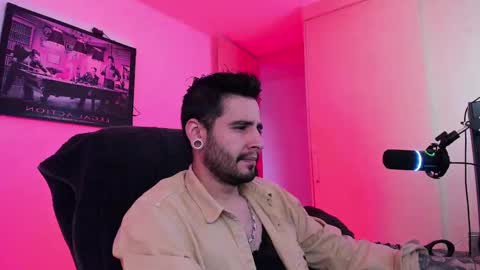  -         online show from February 17, 10:36 pm