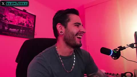  -         online show from March 4, 9:22 pm