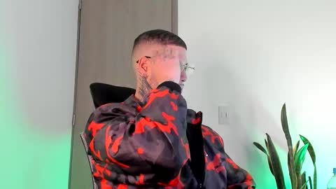 jeison online show from March 5, 1:02 am