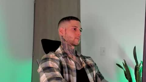 jeison online show from February 25, 5:41 am