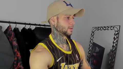 jeison online show from November 14, 8:10 pm