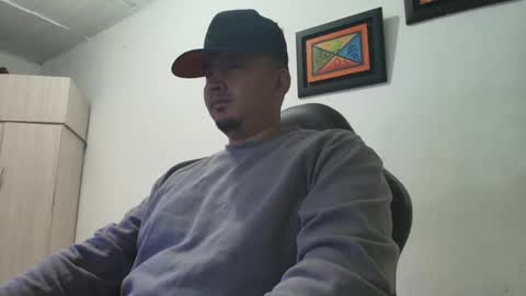 Snapshot of _jordanxxiii chatting on October 22, 5:55 am jordan online show from October 22, 5:55 am