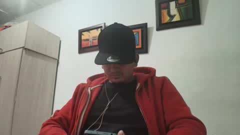 Snapshot of _jordanxxiii chatting on October 24, 1:51 am jordan online show from October 24, 1:51 am