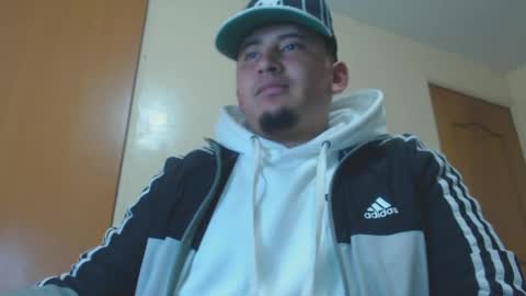 Snapshot of _jordanxxiii chatting on January 16, 5:32 am jordan online show from January 16, 5:32 am