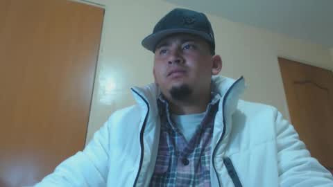 Snapshot of _jordanxxiii chatting on January 15, 6:22 am jordan online show from January 15, 6:22 am