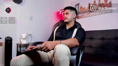 _juanes__ online show from December 18, 10:17 pm