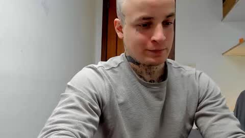 Layne online show from March 16, 11:47 am