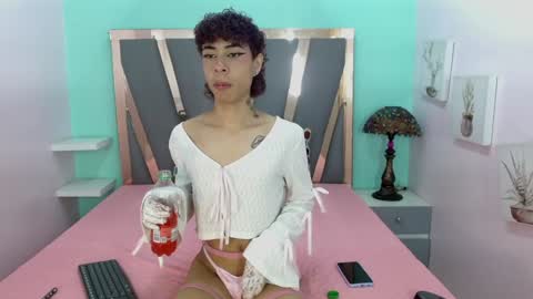  L E M M O N  online show from December 28, 2:12 pm