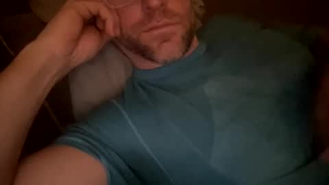 _lululeo_ online show from February 10, 2:05 am