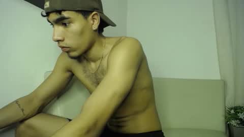 _luxury online show from February 22, 12:45 am