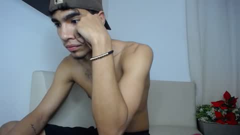 _luxury online show from February 23, 1:18 am