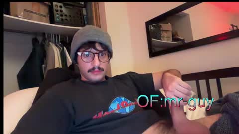 _mrguy_ online show from June 9, 1:29 am