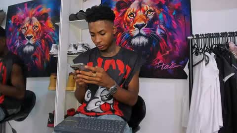 Kevin  online show from May 28, 8:51 pm