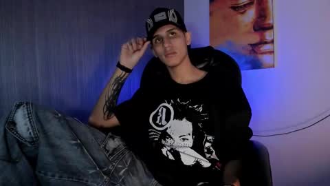 wav online show from January 8, 6:51 am