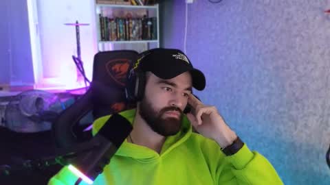 Ask me online show from October 3, 3:06 pm