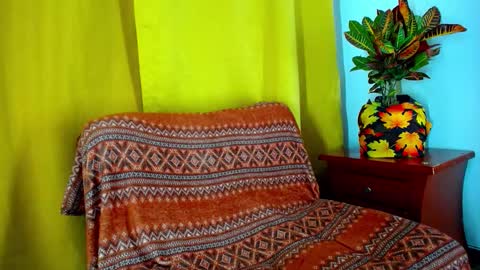 _skyleer_ online show from November 3, 11:39 pm