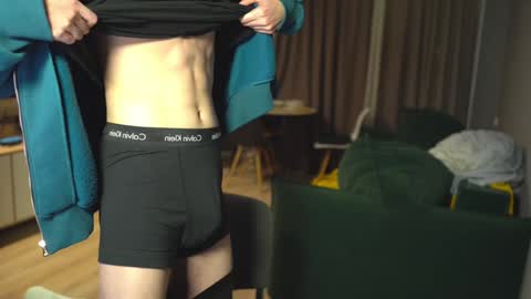 OLIVERERENMARCUSpvt is open online show from December 23, 1:35 pm