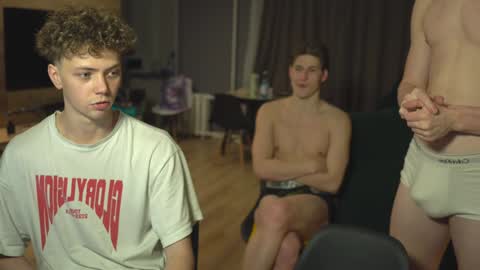 OLIVERERENMARCUSpvt is open online show from December 8, 1:03 pm