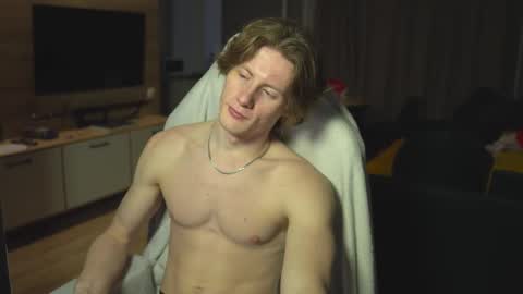 OLIVERERENMARCUSpvt is open online show from February 15, 3:31 am