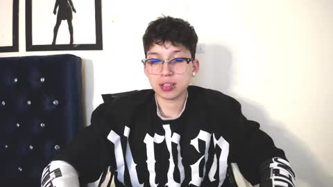 Thomas online show from October 31, 4:25 am