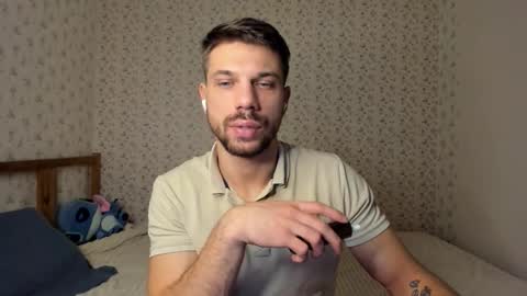 Tony Wolf online show from January 19, 2:03 am