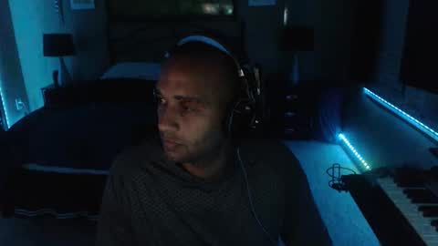 a4orce online show from November 12, 2:28 am