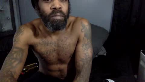 a_rizzy85 online show from February 15, 7:25 am