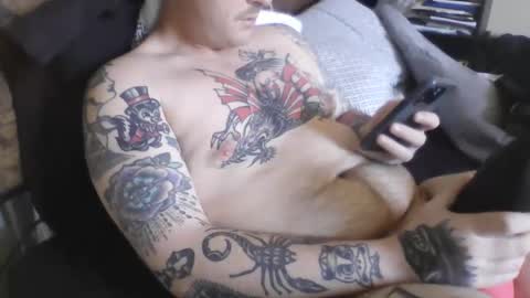 Snapshot of aarmun37 chatting on February 15, 4:12 pm aarmun37 online show from February 15, 4:12 pm