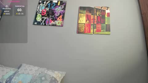 Aaron online show from April 11, 10:57 pm