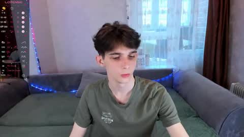 Aaron Bang online show from April 26, 1:08 pm