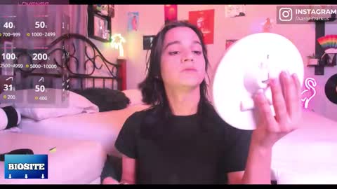 Aaron  online show from December 15, 12:35 pm