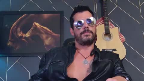 Aaron online show from March 3, 7:16 am