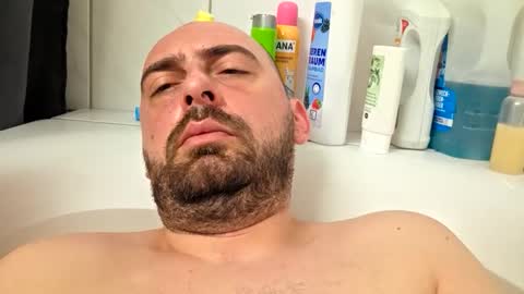 abas1986 online show from March 10, 8:20 am