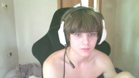 abbysal_blade online show from July 2, 7:25 am