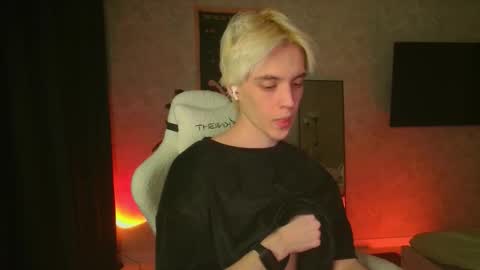 Nick online show from November 10, 1:27 pm