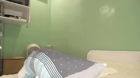 acethehottestxx online show from May 23, 4:01 pm