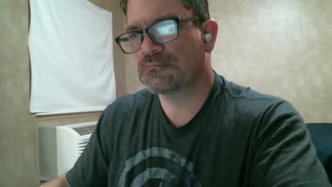 adam91720 online show from December 19, 1:18 pm