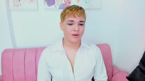 adam angelss online show from February 25, 7:14 pm