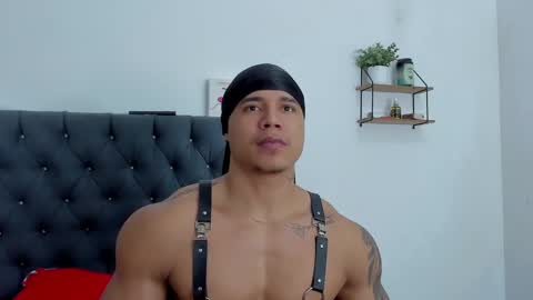 adam boss online show from September 20, 7:19 am