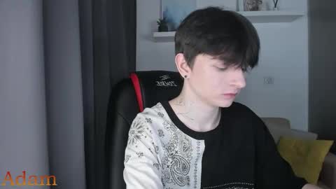 Snapshot of adam_faust chatting on October 19, 7:17 pm Adam online show from October 19, 7:17 pm