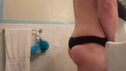 Snapshot of adamllamas chatting on February 14, 10:07 am adamllamas online show from February 14, 10:07 am