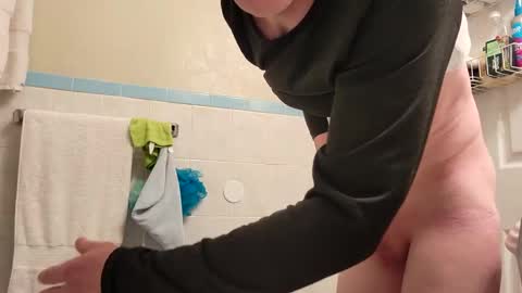 Snapshot of adamllamas chatting on February 18, 6:48 am adamllamas online show from February 18, 6:48 am