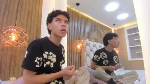 Adams Bobby online show from June 19, 11:26 am