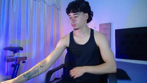 Snapshot of adams_collins_ chatting on October 3, 11:59 am Adams  online show from October 3, 11:59 am