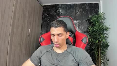 Adan Sin online show from March 14, 4:58 pm