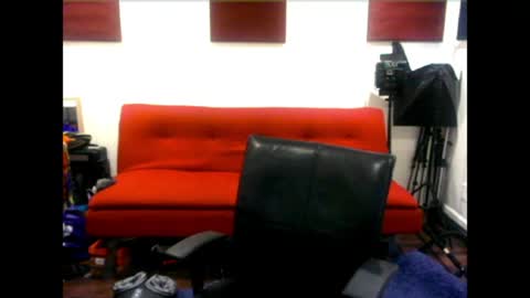 adick_ting online show from March 8, 4:11 pm