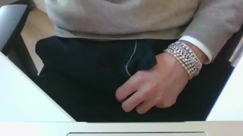 Snapshot of adj71 chatting on February 20, 2:24 pm ADJ777 online show from February 20, 2:24 pm