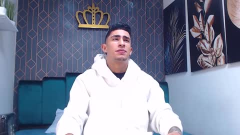   online show from March 8, 11:55 am